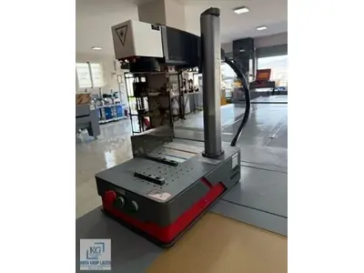 30 Watt Kırmızı Portatif Fiber Lazer Markalama Makinası 30 Watt Kırmızı Portatif Fiber Lazer Markalama Makinası