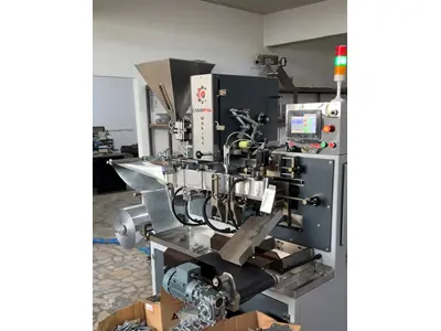 Otomatik Kolonyalı Mendik ve Sıvı Dolum Makinası Otomatik Kolonyalı Mendik ve Sıvı Dolum Makinası