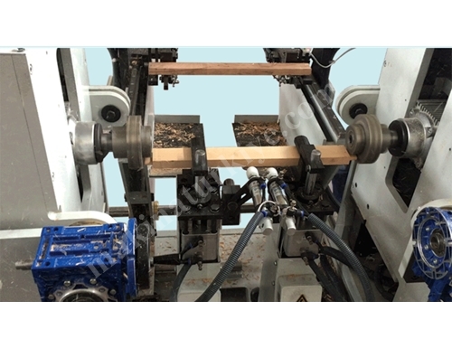 CNC-станок для шиповки стульев DRT.D2.CNC