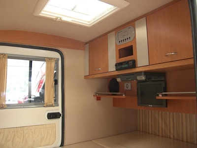 Caretta 1500 2+2 Kişi Çadırlı Karavan - 2