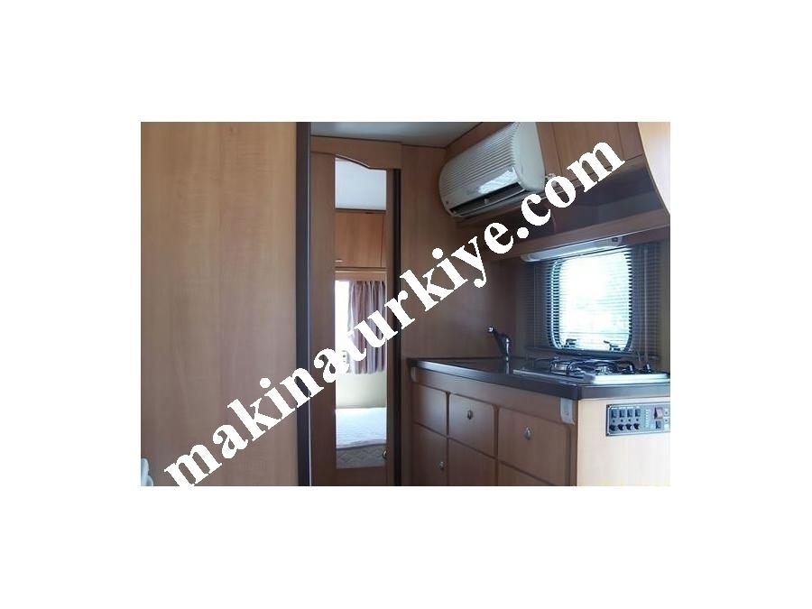 4 Kişilik Karavan (525 X 220 )