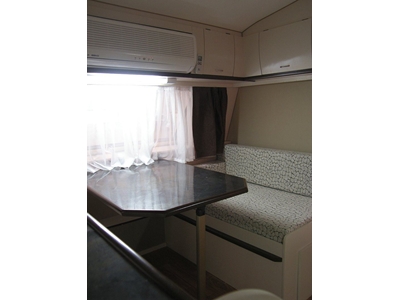 4 Kişilik Karavan (525 X 220 ) - 4