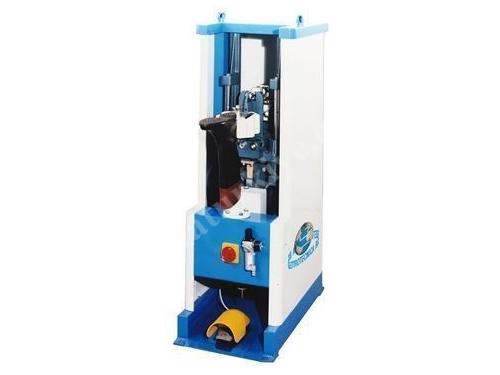 Machine d'extraction de moule Elettrotecnica 301