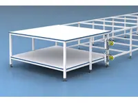 K 1 Siblings Pastry Display Table