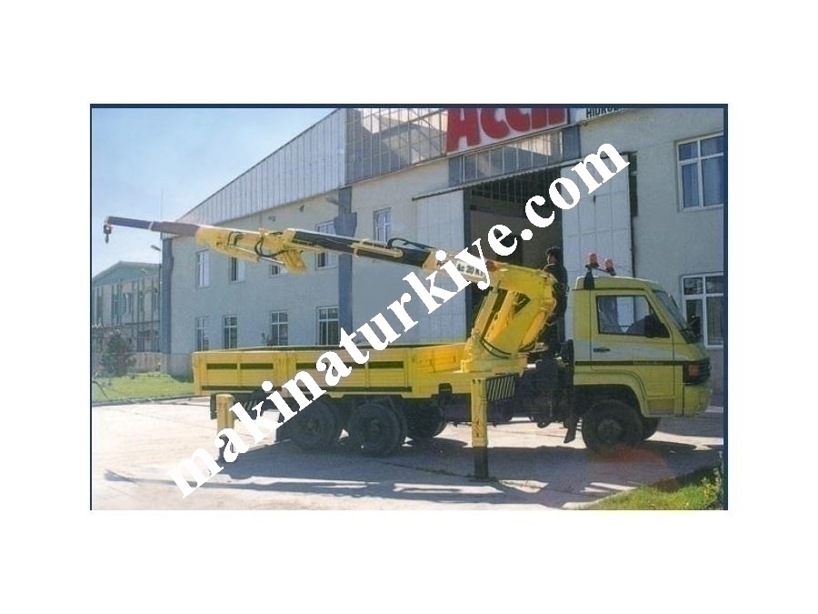 Kamyon Üstü Vinç - 6.6 Ton