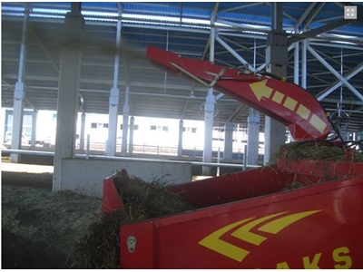 Bale Shredder Machine - Hanging Type - 2