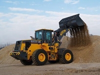 Lastikli Yükleyici ( 18 Ton - 220 Hp )