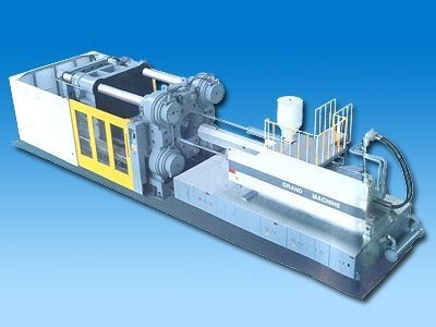 Plastik Enjeksiyon Makinası / Cosmos Wgpt