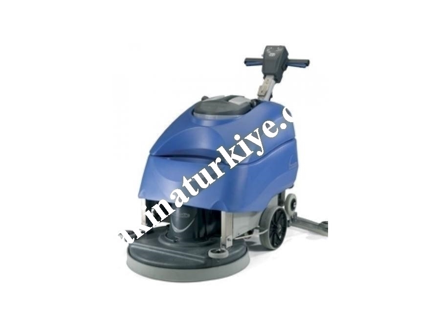 Elektrikli Yer Yıkama Makinası