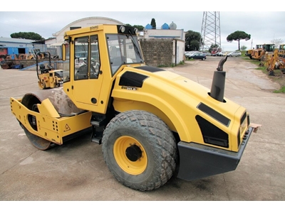 Toprak Silindiri - 12,5 Ton - 1