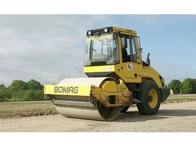Toprak Silindiri - Vario Kontrol - 8,8 Ton - 1