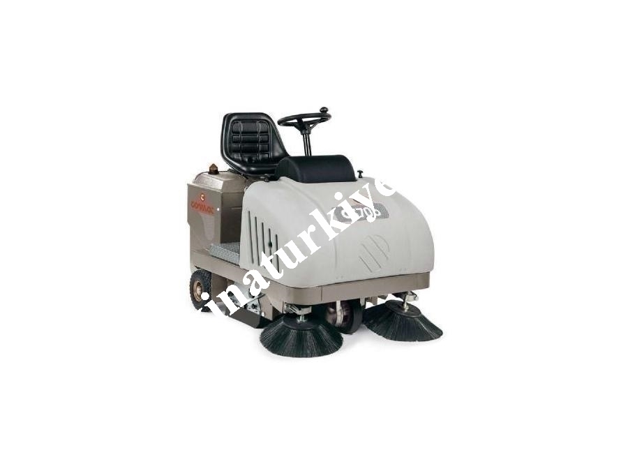 Akülü Kuru Tip Süpürge / Comac Cs 70 B