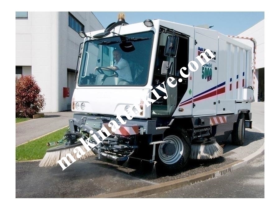 Yol Yıkama Aracı / Dulevo 5000 Combi