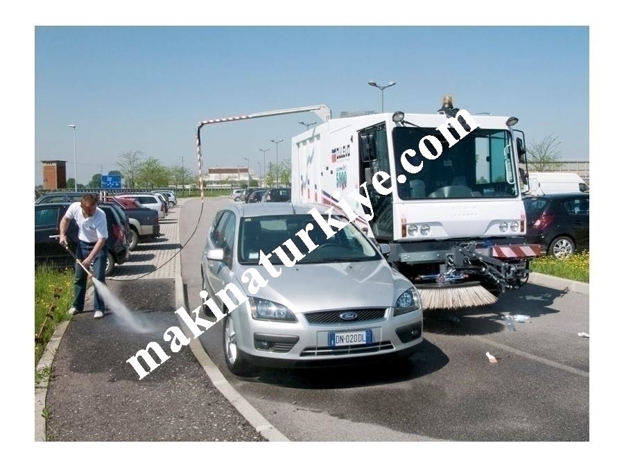 Yol Yıkama Aracı / Dulevo 5000 Combi