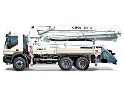 Kamyona Monte Beton Pompası ( 31,73 Metre Bom ) - 0