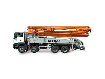 Beton Pompası ( 150 M3/H - 37,6 M Bom ) - 0
