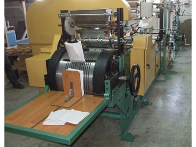 Bottomless Bellows Bag Paper Machine - 0