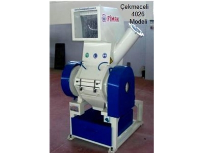 Plastik Kırma Makinesi ( 230 Kg /Saat )