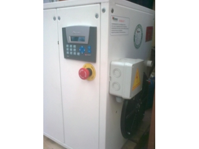 Vek 7.5 Vidalı Kompresör - 1