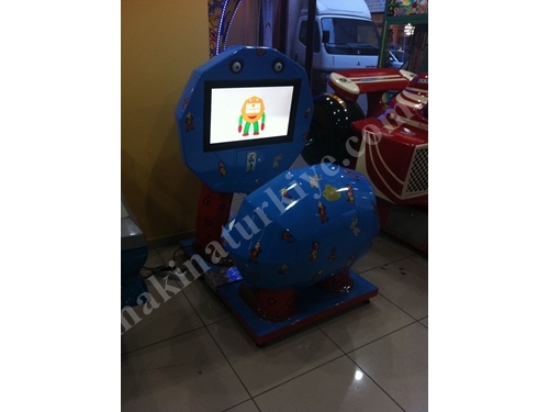 Экранная детская развлекательная машина