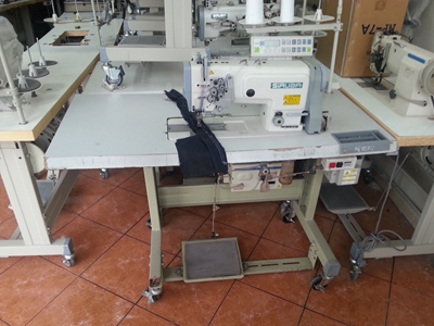 Siruba Elektronische Doppel-Nadel - 1