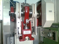 60-Tonnen-C-Typ-Exzenterpresse - Stahlgehäuse - 1