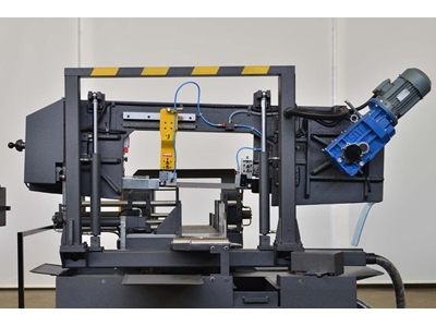 Yarı Otomatik Sütunlu Şerit Testere Makinesi (BMSY-325C) - 8