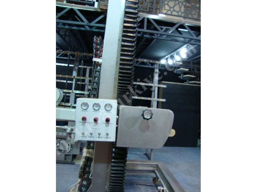 Cnc Cam Delme Makinası
