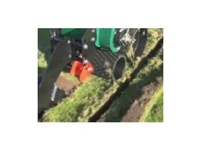 6.5 Hp 34 M/Dk 4 Pull Very Functional Roller Lawn Mold Cutting Machine - 10