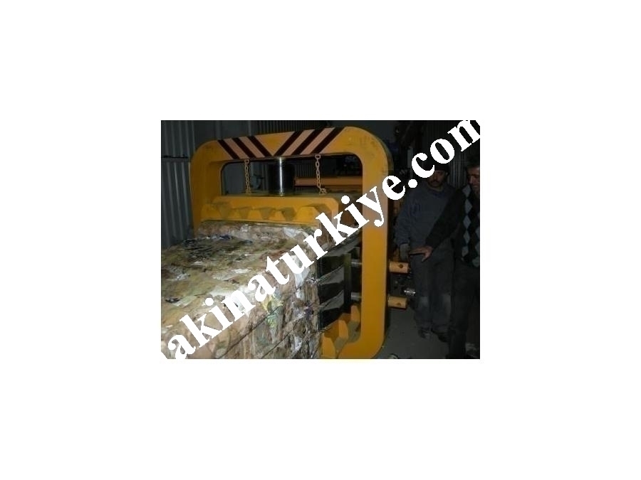 Kağıt Balya Pres Makinası 880 X 1100 Mm
