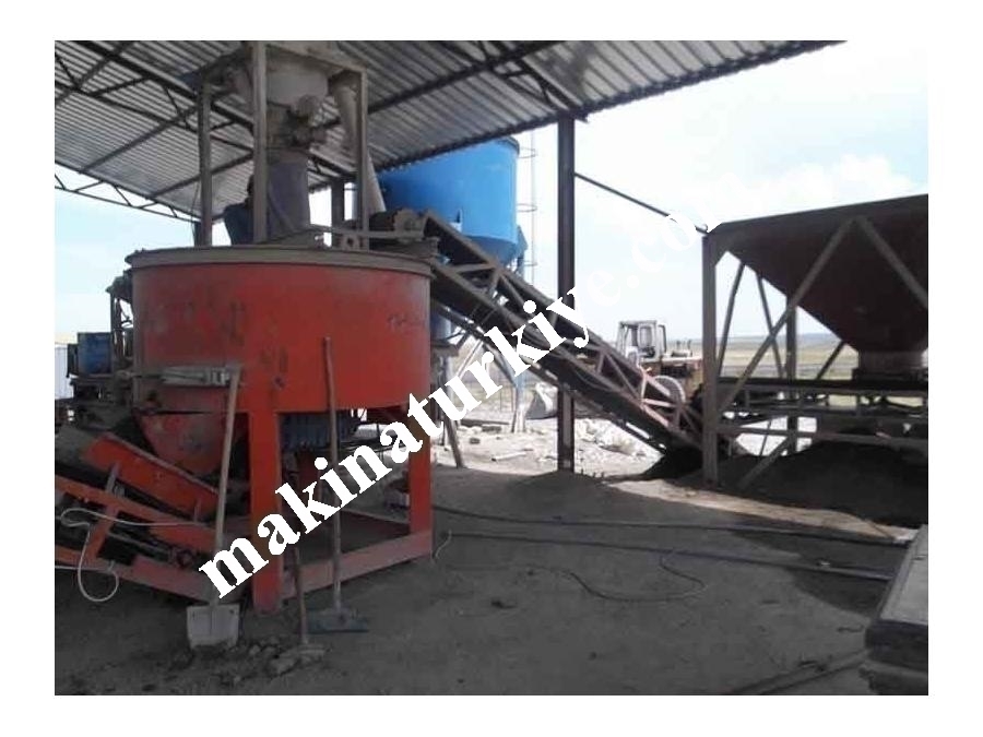 Satılık Kilit Parke-Briket Makinası 24’Lük- Kod:093
