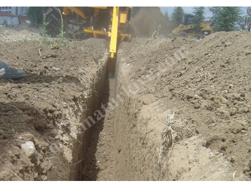 Backhoe Trenching Machine 200 M/Hour [Excavator Machine Garden 28]