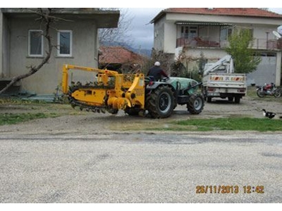 Traktör Arkası Kanal Açma Makinası 180 Metre / Saat [Kazıcı Makina 40-B-38]  - 0