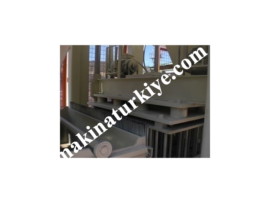 Briket Makinası 4’ Lü – K001