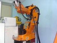 Yükleme Boşaltma Ve Montaj Robotu Kuka Robot