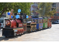 Поезд парка аттракционов 'Gezi Treni 24', 16 взрослых, 24 детей - EFE - 13