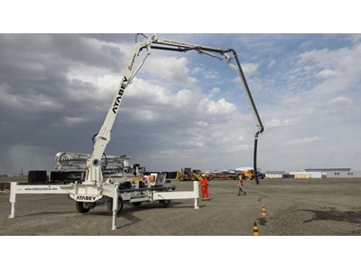 Beton Pompası - Kendinden Yürüyüşlü 21-24 M Bomlu Şantiye İçi Mobil Beton Pompası - 5