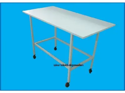 100X50X76 CM Clothing Table with Wheels