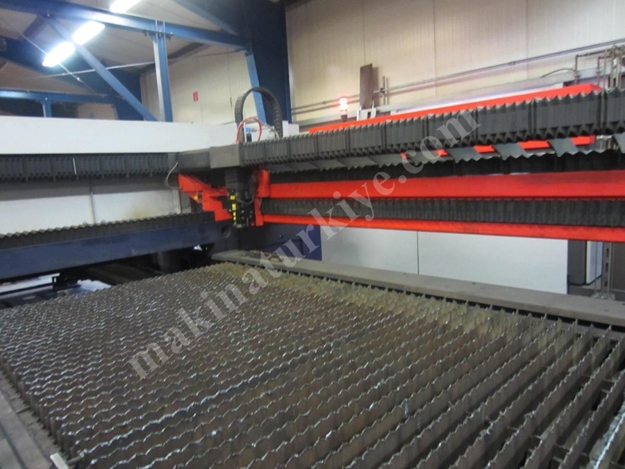 Bystronıc 304-14 4400W Lazer Kesim Makinası
