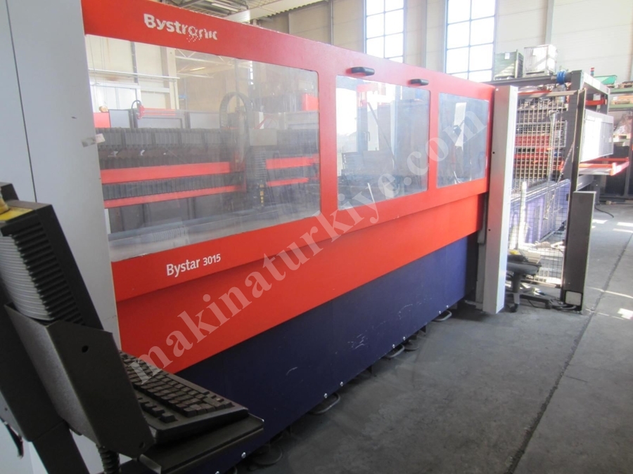 Bystronıc 305-14 4400W Lazer Kesim Makinası