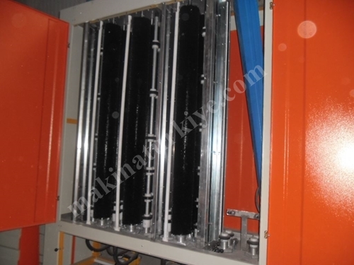 1600'Lük Dikey Cam Yıkama Makinası (6 Fırçalı)
