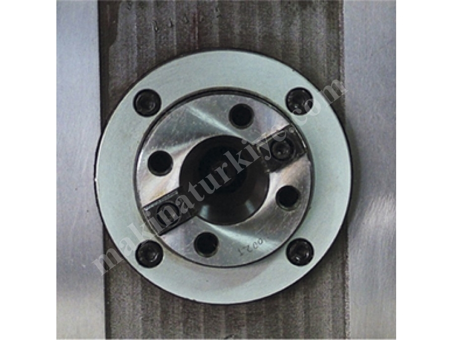 Kalıpçı Freze Tezgahı 1270x320 Mm - Foreman KF360A