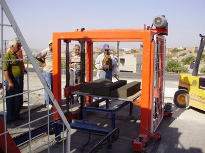 Manuel Beton Parke, Bordür ve Briket Makinası - 12