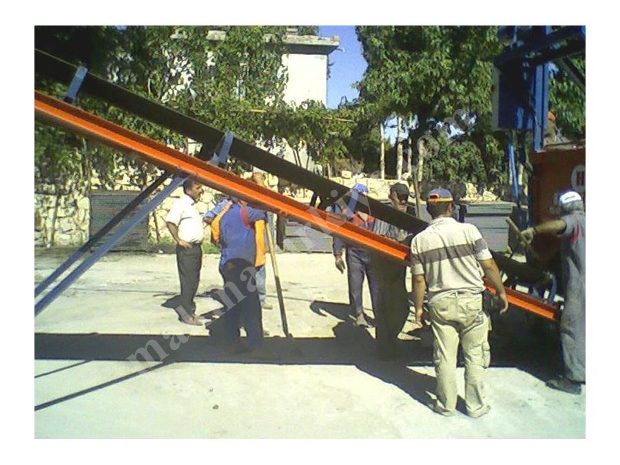 Manuel Beton Parke, Bordür ve Briket Makinası