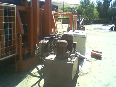 Manuel Beton Parke, Bordür ve Briket Makinası - 8