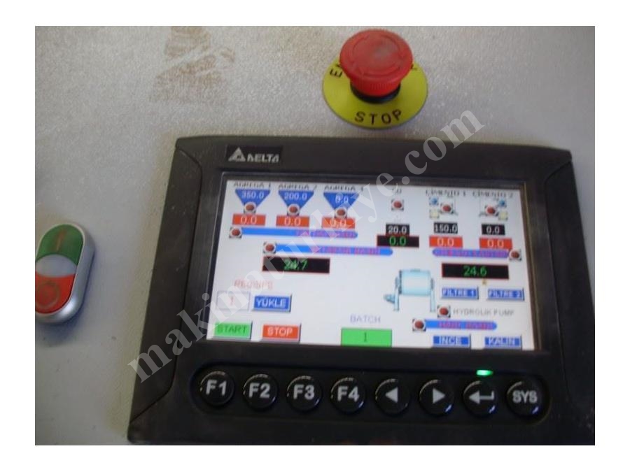 BPM 25 Beton Parke Bordür Ve Briket Makinası( Otomatik )