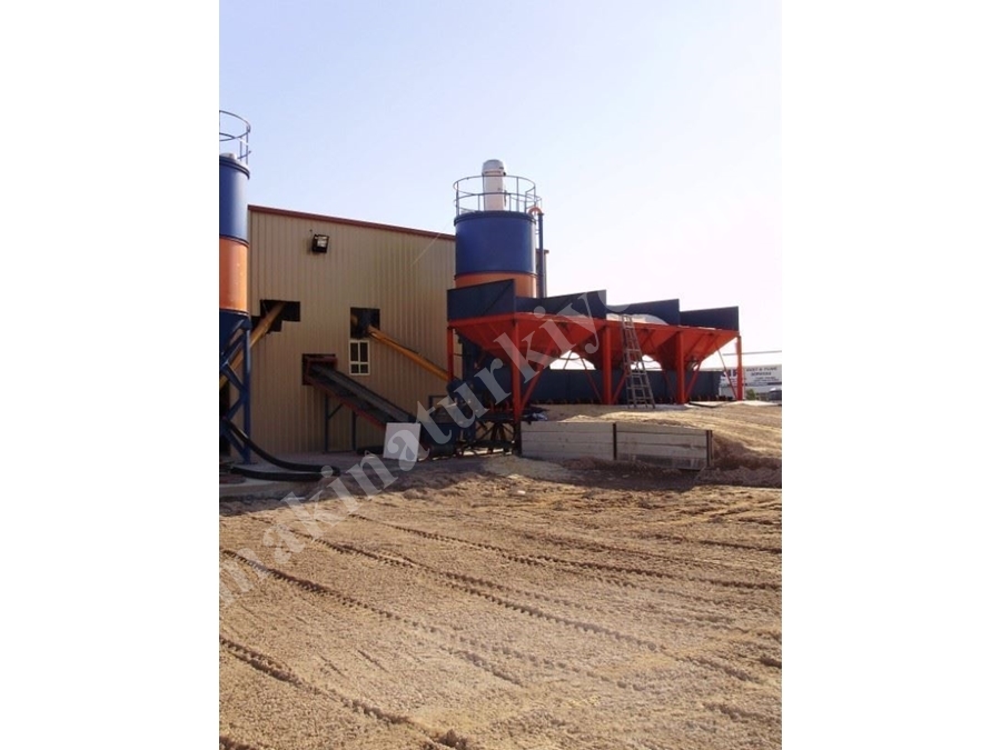 BPM 25 Beton Parke Bordür Ve Briket Makinası( Otomatik )