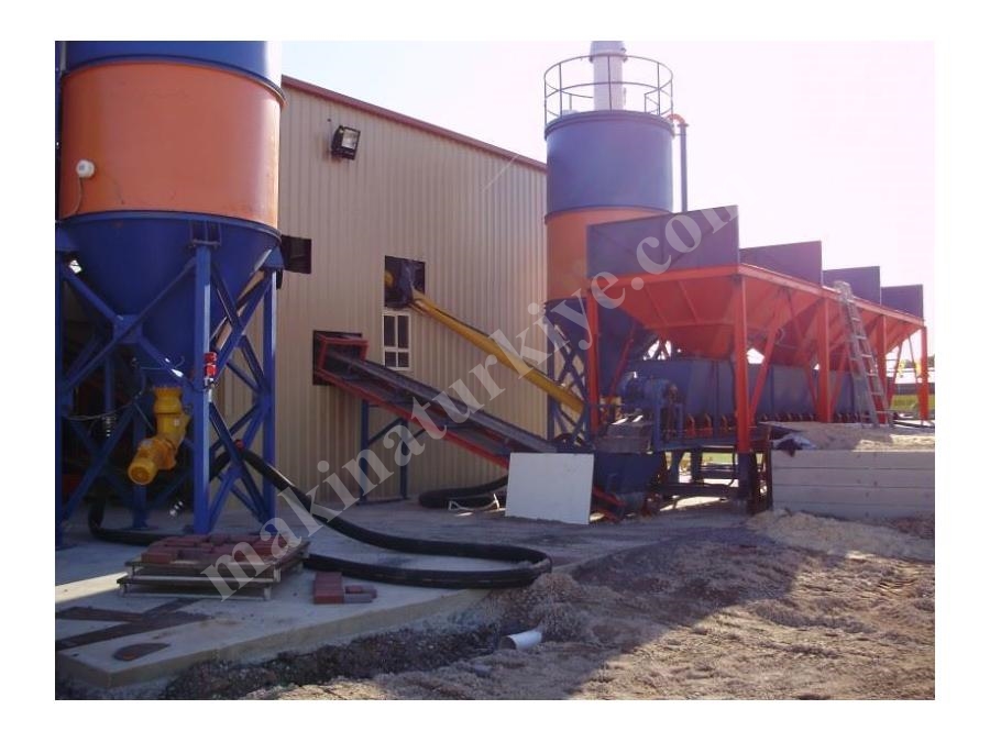 BPM 25 Beton Parke Bordür Ve Briket Makinası( Otomatik )