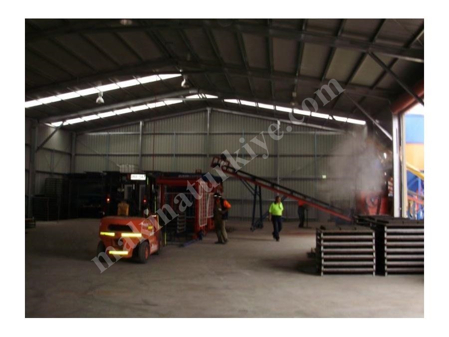 BPM 25 Beton Parke Bordür Ve Briket Makinası( Otomatik )