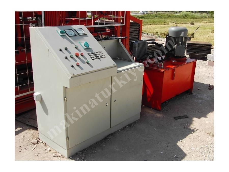 BM 6 BRİKET MAKİNASI